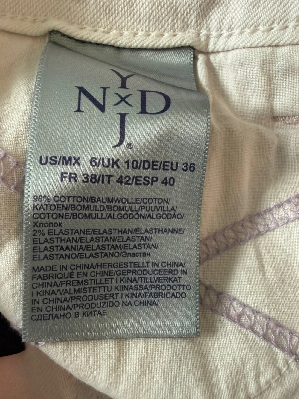 NYDJ Rose Pink Slim Straight Ankle Jeans With Lift Tuck Technology. Size 6